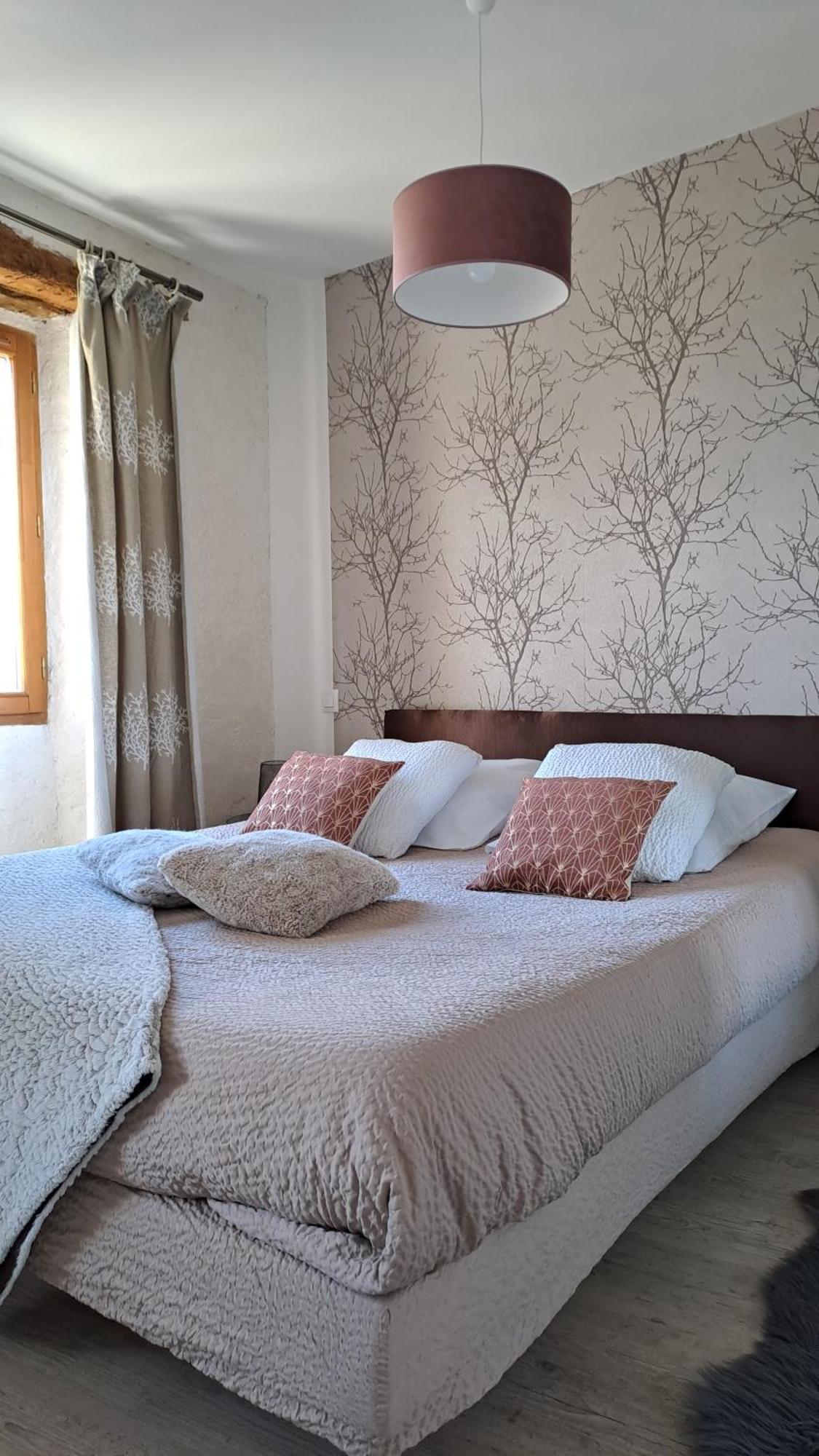 Le Grenier Des Moineaux Acomodação com café da manhã Font-Romeu-Odeillo-Via Quarto foto