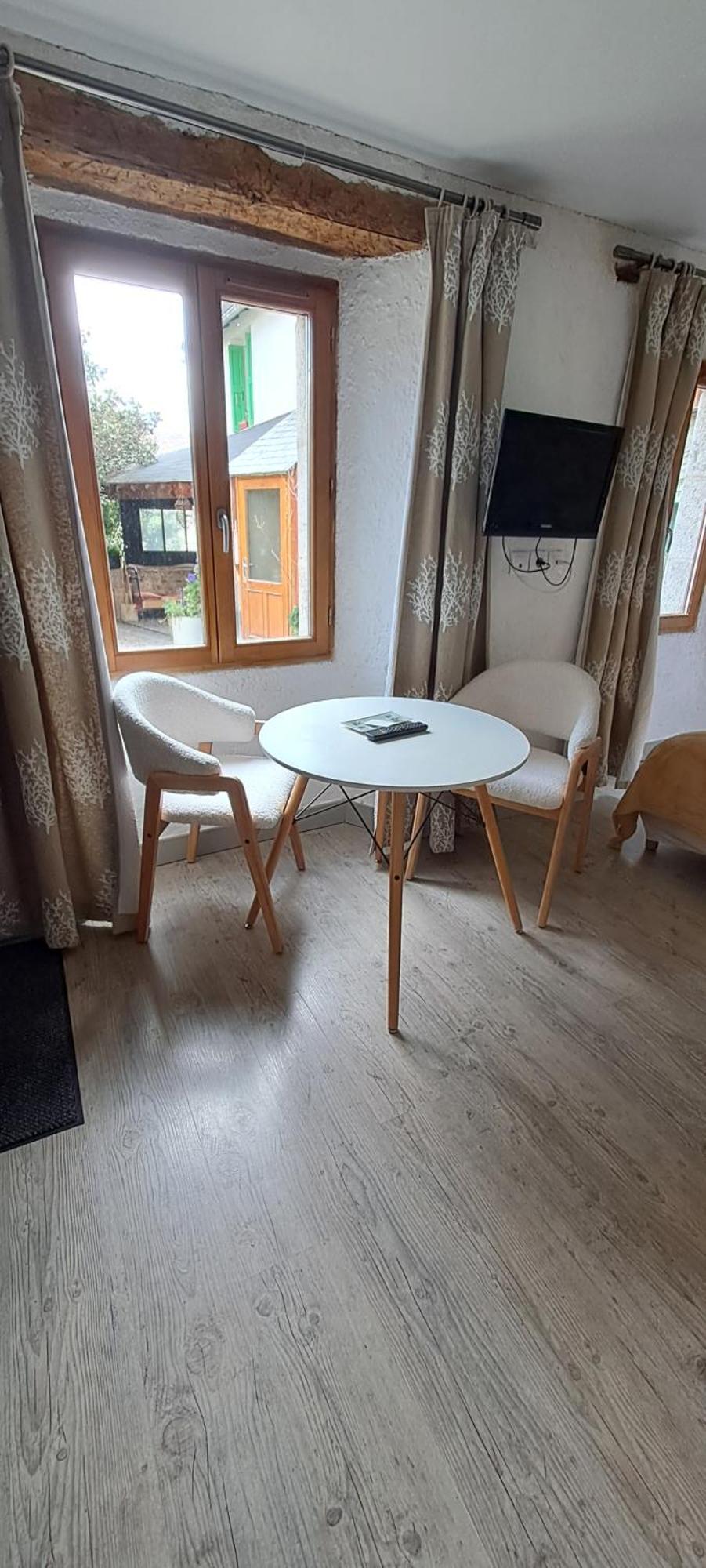 Le Grenier Des Moineaux Acomodação com café da manhã Font-Romeu-Odeillo-Via Exterior foto